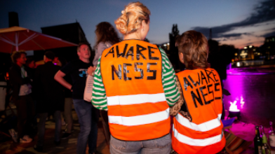 Awareness-Team bei Party auf der re:publica, Berlin 2022 | Foto: Dorothea Tuch