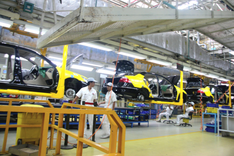 Montageband im Honda-Werk von Guangzhou anlässlich eines Werkbesuchs deutscher Gewerkschafter | Foto: Klaus Murawski