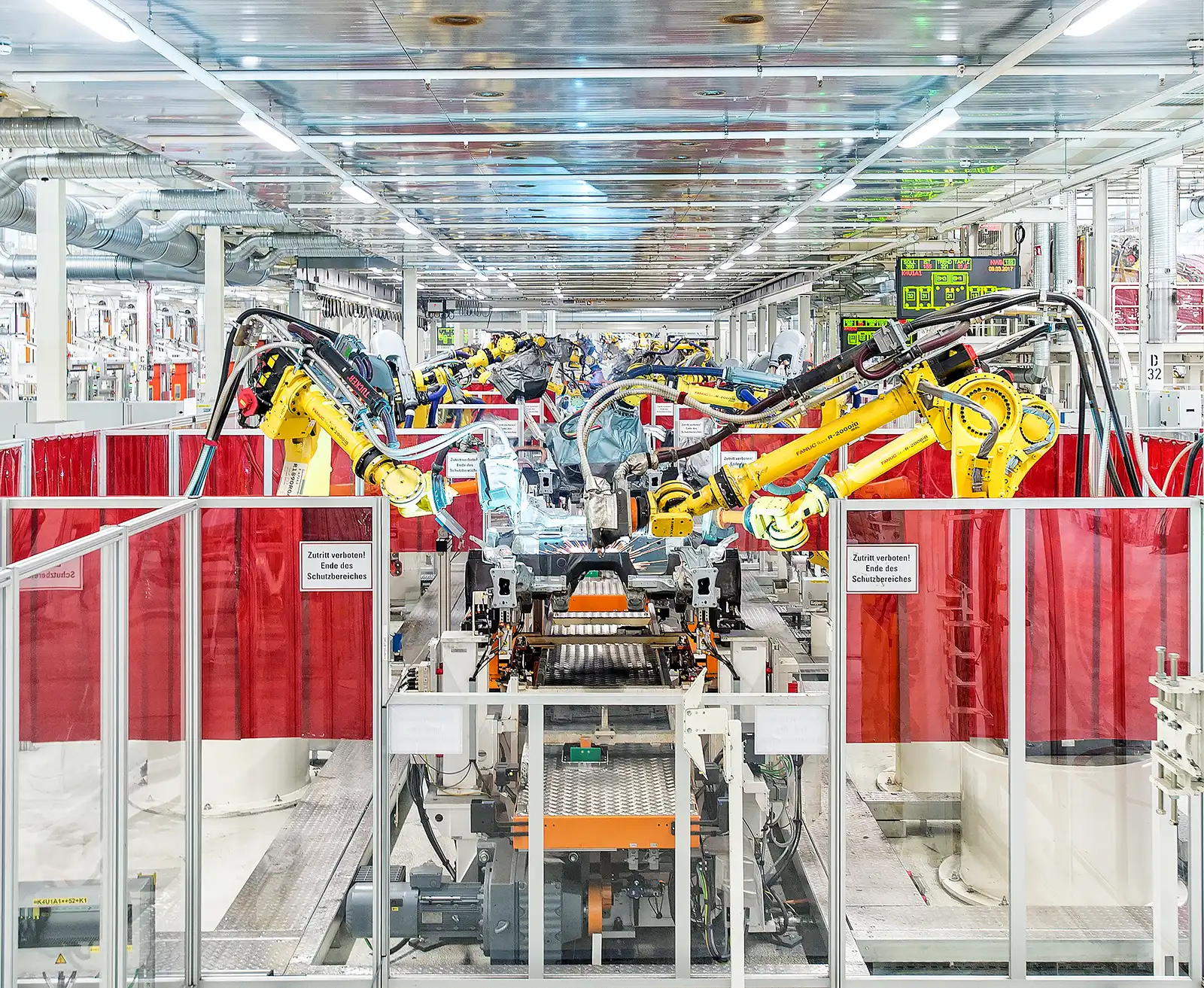 Produktionsstraße Autoindustrie - Foto von Simone M. Neumann